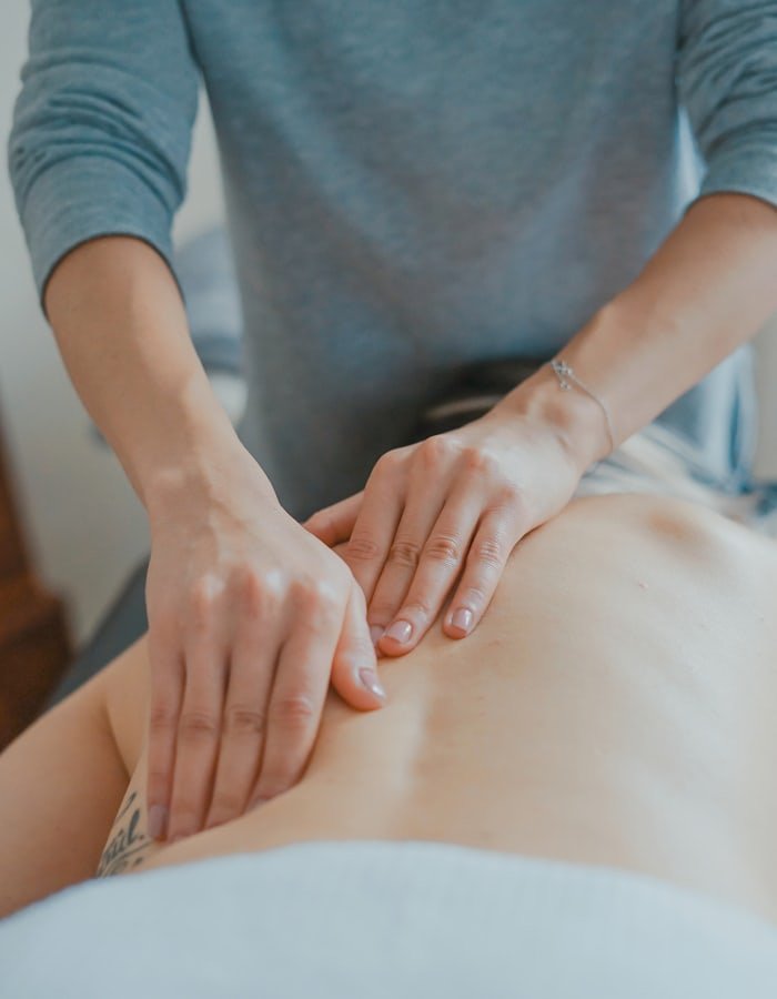 Séance de physiothérapie en cours
